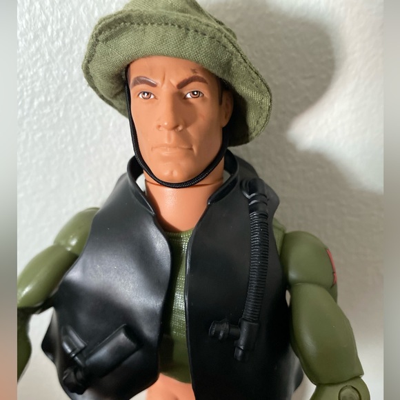 Vintage 1996 Hasbro Pawtucket GI Joe Action Figure Doll & special forces tank - Picture 2 of 13